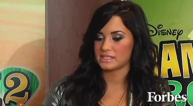 Move Over Miley Cyrus - Here Comes Demi Lovato 9717 Move Over Miley Cyrus - Here Comes Demi Lovato 9717