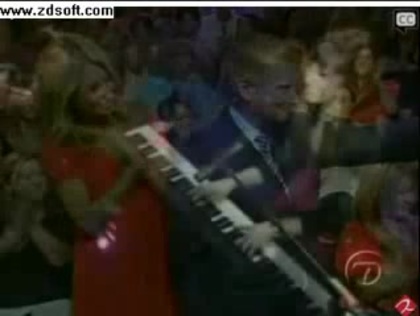 Demi Lovato-This is me(Live) with lyrics 02574 - Demilush - This is me - Live with Regis and Kelly Part oo6