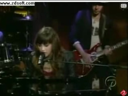 Demi Lovato-This is me(Live) with lyrics 05754 - Demilush - This is me - Live with Regis and Kelly Part o12
