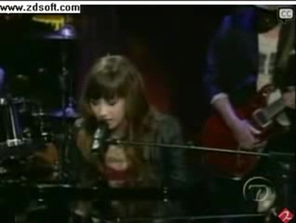 Demi Lovato-This is me(Live) with lyrics 05974