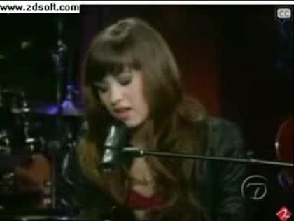 Demi Lovato-This is me(Live) with lyrics 07082 Demi Lovato-This is me(Live) with lyrics 07082