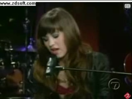 Demi Lovato-This is me(Live) with lyrics 07099 Demi Lovato-This is me(Live) with lyrics 07099