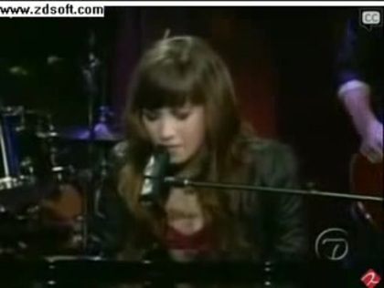 Demi Lovato-This is me(Live) with lyrics 06728