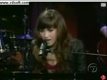 Demi Lovato-This is me(Live) with lyrics 06760