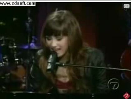 Demi Lovato-This is me(Live) with lyrics 06907 - Demilush - This is me - Live with Regis and Kelly Part o14