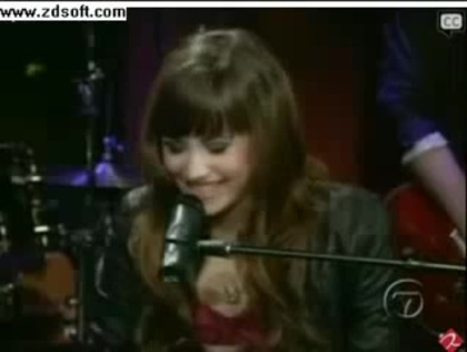 Demi Lovato-This is me(Live) with lyrics 07628 Demi Lovato-This is me(Live) with lyrics 07628