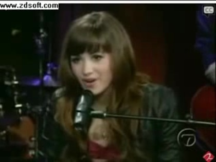 Demi Lovato-This is me(Live) with lyrics 07472