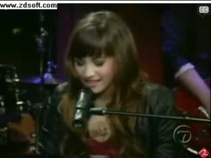 Demi Lovato-This is me(Live) with lyrics 07903 - Demilush - This is me - Live with Regis and Kelly Part o16