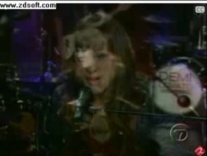 Demi Lovato-This is me(Live) with lyrics 08132 Demi Lovato-This is me(Live) with lyrics 08132