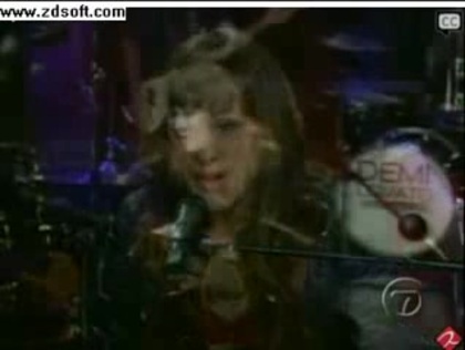 Demi Lovato-This is me(Live) with lyrics 08153 Demi Lovato-This is me(Live) with lyrics 08153