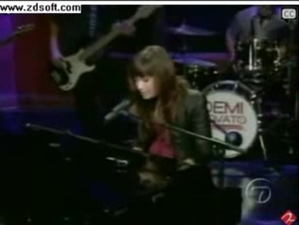 Demi Lovato-This is me(Live) with lyrics 08778 - Demilush - This is me - Live with Regis and Kelly Part o18