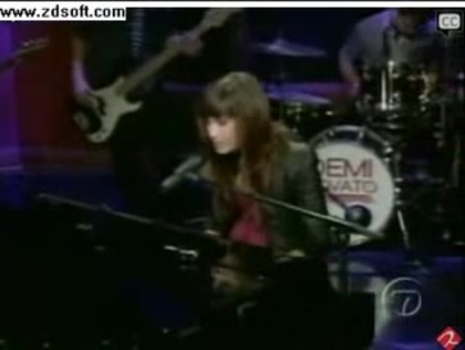 Demi Lovato-This is me(Live) with lyrics 08807 - Demilush - This is me - Live with Regis and Kelly Part o18