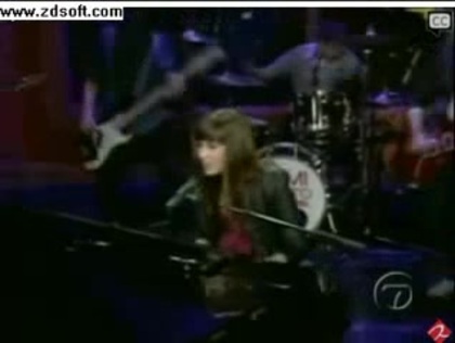 Demi Lovato-This is me(Live) with lyrics 09087 - Demilush - This is me - Live with Regis and Kelly Part o19