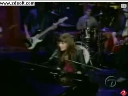 Demi Lovato-This is me(Live) with lyrics 09121 - Demilush - This is me - Live with Regis and Kelly Part o19