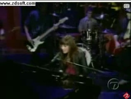 Demi Lovato-This is me(Live) with lyrics 09133 - Demilush - This is me - Live with Regis and Kelly Part o19