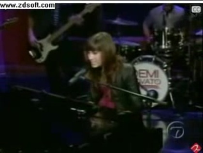 Demi Lovato-This is me(Live) with lyrics 08872 - Demilush - This is me - Live with Regis and Kelly Part o18