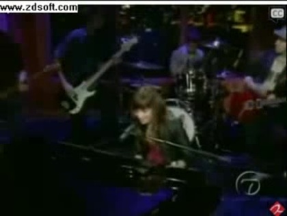 Demi Lovato-This is me(Live) with lyrics 09180 - Demilush - This is me - Live with Regis and Kelly Part o19