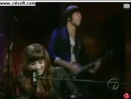 Demi Lovato-This is me(Live) with lyrics 10321 - Demilush - This is me - Live with Regis and Kelly Part o21