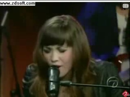 Demi Lovato-This is me(Live) with lyrics 11533 - Demilush - This is me - Live with Regis and Kelly Part o24