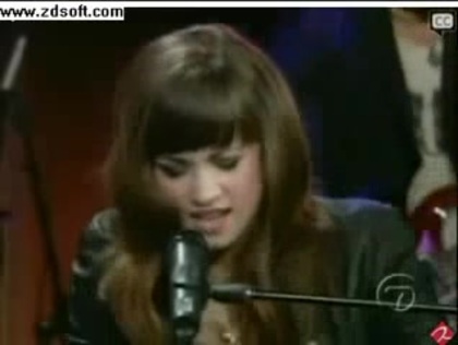 Demi Lovato-This is me(Live) with lyrics 11783