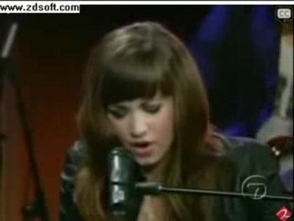 Demi Lovato-This is me(Live) with lyrics 11886