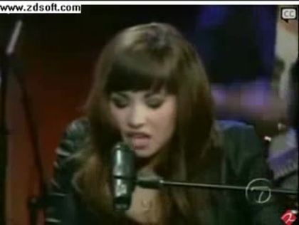 Demi Lovato-This is me(Live) with lyrics 12645 - Demilush - This is me - Live with Regis and Kelly Part o26