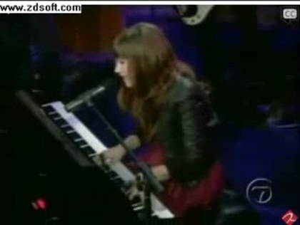 Demi Lovato-This is me(Live) with lyrics 12365 - Demilush - This is me - Live with Regis and Kelly Part o25