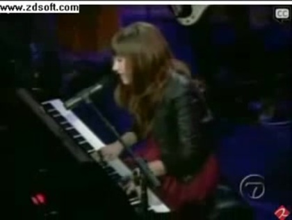 Demi Lovato-This is me(Live) with lyrics 12399