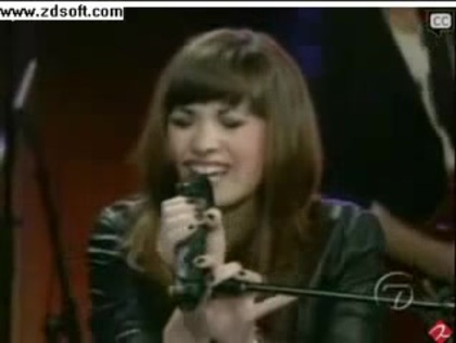 Demi Lovato-This is me(Live) with lyrics 13035 - Demilush - This is me - Live with Regis and Kelly Part o27
