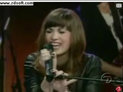 Demi Lovato-This is me(Live) with lyrics 13062 - Demilush - This is me - Live with Regis and Kelly Part o27