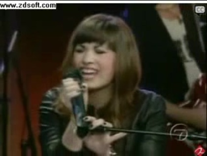 Demi Lovato-This is me(Live) with lyrics 13076 - Demilush - This is me - Live with Regis and Kelly Part o27