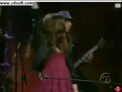 Demi Lovato-This is me(Live) with lyrics 13565