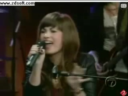 Demi Lovato-This is me(Live) with lyrics 13174 - Demilush - This is me - Live with Regis and Kelly Part o27