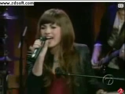 Demi Lovato-This is me(Live) with lyrics 13253