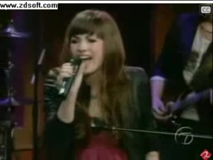 Demi Lovato-This is me(Live) with lyrics 13302