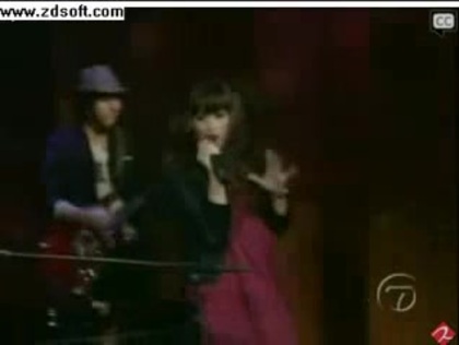 Demi Lovato-This is me(Live) with lyrics 13748 - Demilush - This is me - Live with Regis and Kelly Part o28