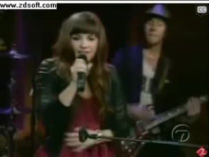 Demi Lovato-This is me(Live) with lyrics 13448 - Demilush - This is me - Live with Regis and Kelly Part o27