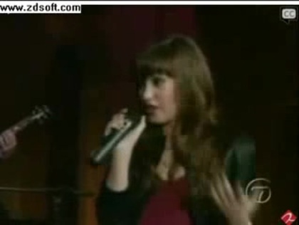 Demi Lovato-This is me(Live) with lyrics 14216