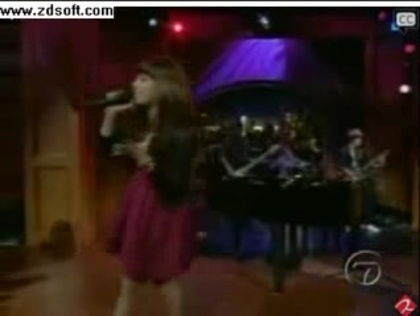 Demi Lovato-This is me(Live) with lyrics 15605