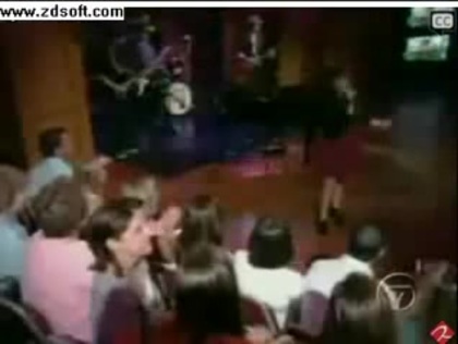 Demi Lovato-This is me(Live) with lyrics 16041 - Demilush - This is me - Live with Regis and Kelly Part o33
