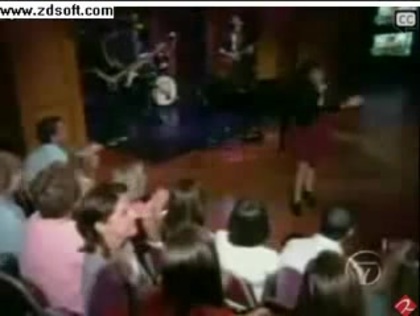 Demi Lovato-This is me(Live) with lyrics 16052 - Demilush - This is me - Live with Regis and Kelly Part o33