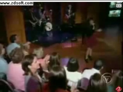 Demi Lovato-This is me(Live) with lyrics 16147 - Demilush - This is me - Live with Regis and Kelly Part o33