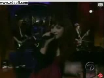 Demi Lovato-This is me(Live) with lyrics 16595