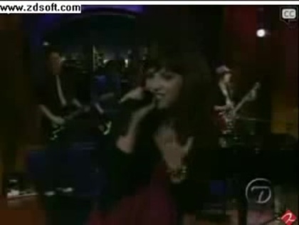 Demi Lovato-This is me(Live) with lyrics 16630 - Demilush - This is me - Live with Regis and Kelly Part o34