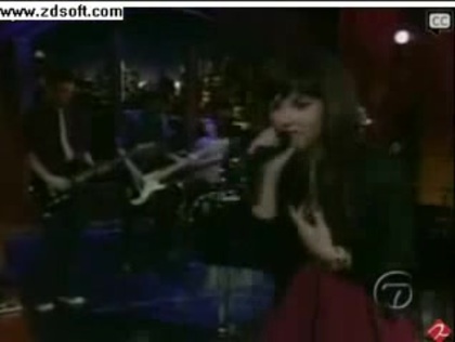 Demi Lovato-This is me(Live) with lyrics 17034