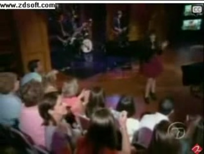 Demi Lovato-This is me(Live) with lyrics 16361