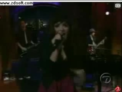 Demi Lovato-This is me(Live) with lyrics 16810 - Demilush - This is me - Live with Regis and Kelly Part o34