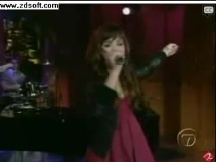 Demi Lovato-This is me(Live) with lyrics 17411 Demi Lovato-This is me(Live) with lyrics 17411