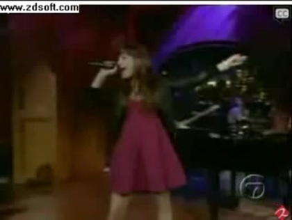 Demi Lovato-This is me(Live) with lyrics 17601 - Demilush - This is me - Live with Regis and Kelly Part o36