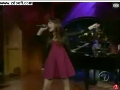 Demi Lovato-This is me(Live) with lyrics 17607 - Demilush - This is me - Live with Regis and Kelly Part o36